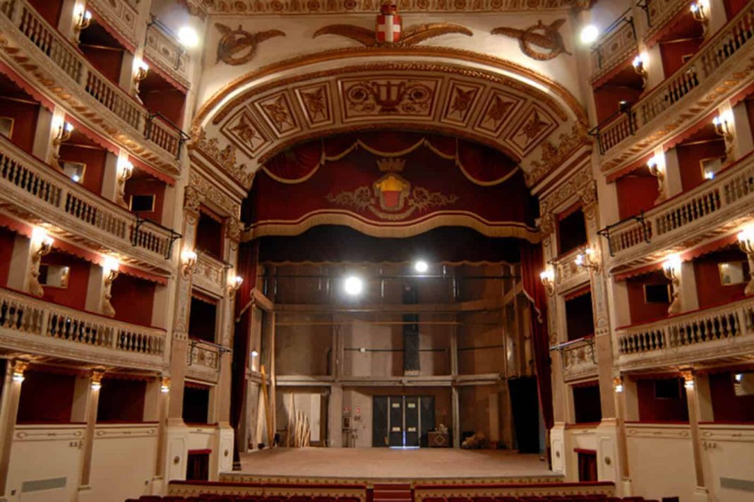 Teatro Mercadante, Napoli