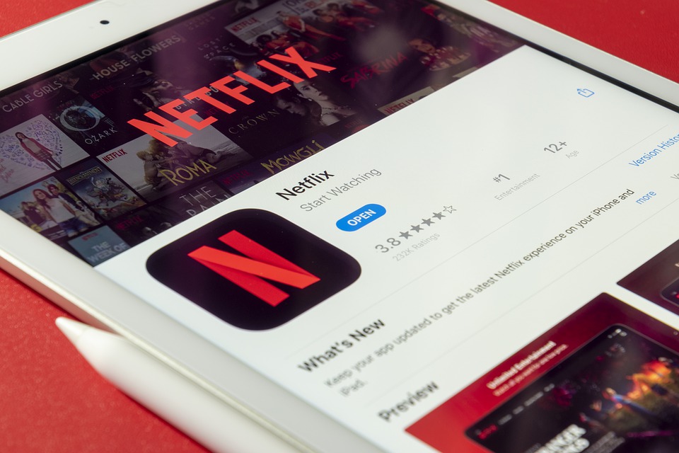 Netflix: pochi iscritti, la delusione dei mercati