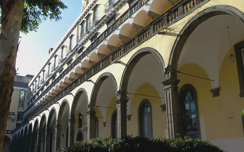 Chiostro di San Marcellino: dove storia e cultura si fondono