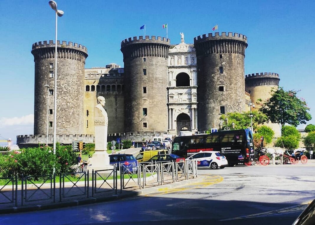 Maschio Angioino di Napoli: storia e curiosità