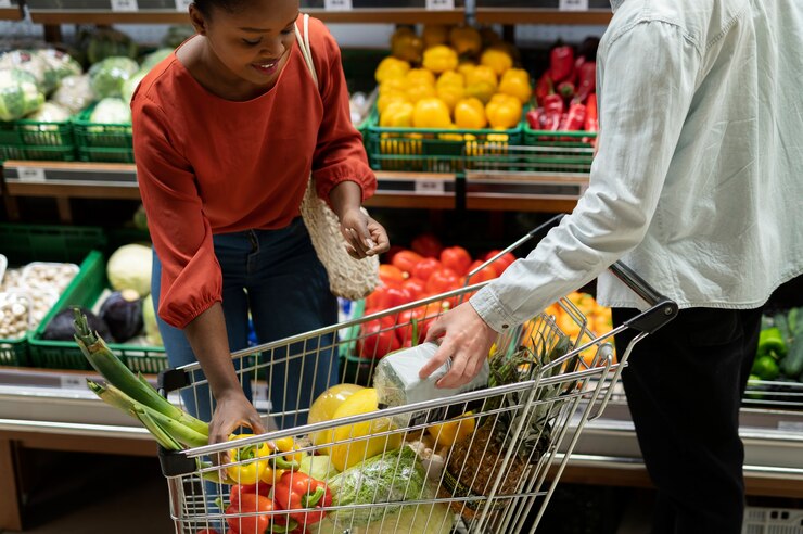 I dati dell'analisi Coldiretti sui consumi. Campania: la regione dove si spende di più per il cibo. Carne e salumi gli alimenti più ricercati